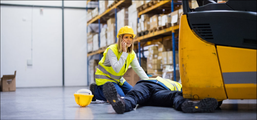 高精度叉车定位防撞系统解决化工厂人员定位难题